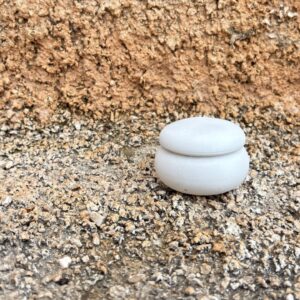 No.V1 Jar w/Lid
